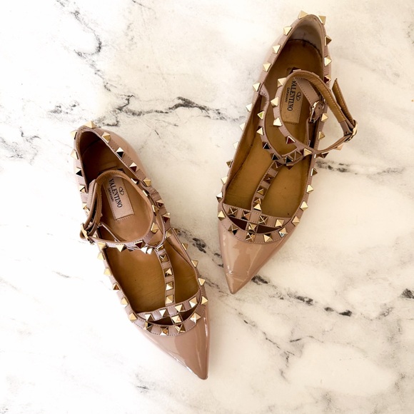 Valentino Garavani Rockstud Caged Nude Patent Leather Pointed Toe Ballet Flats - Picture 2 of 11